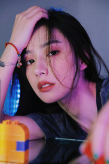 女朋友的妺妺5免费观看